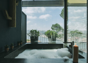 The best five-star hotel in Portugal is in Porto