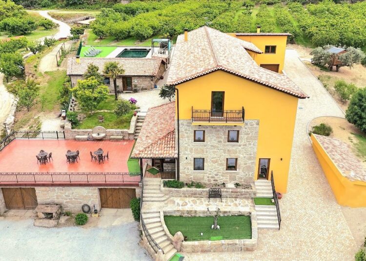 Sleeping at Quinta do Limite: The luxury of rural simplicity