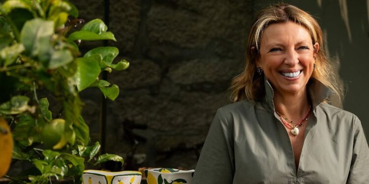 Alexandra Vaz: My journey through colors and emotions